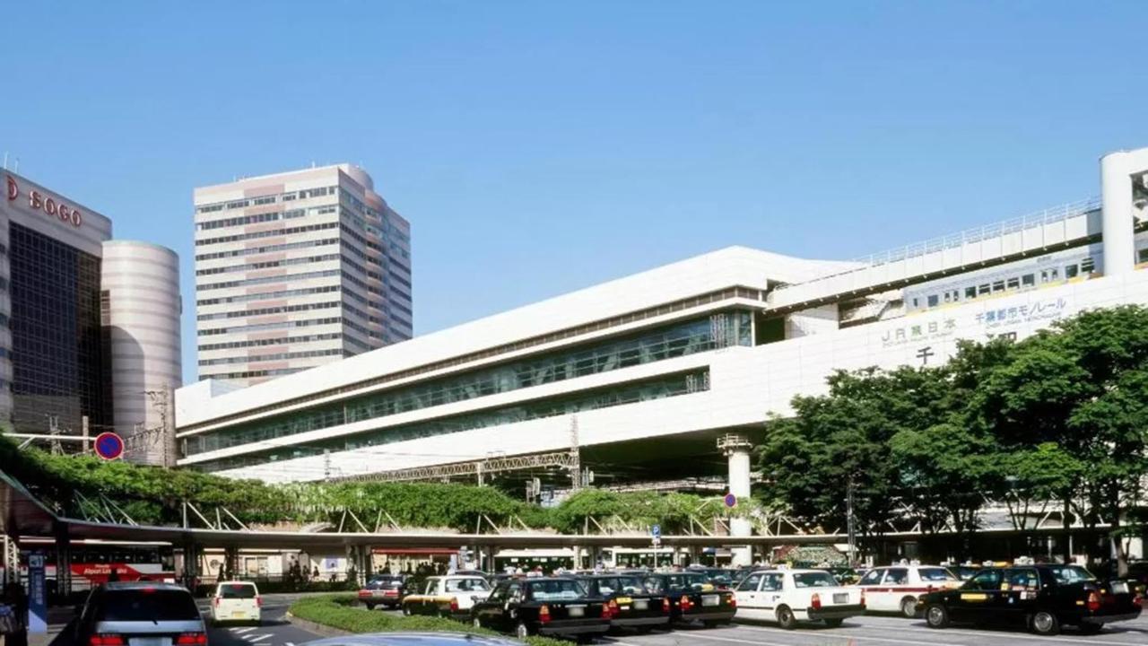 Toyoko Inn Chiba Ekimae Esterno foto