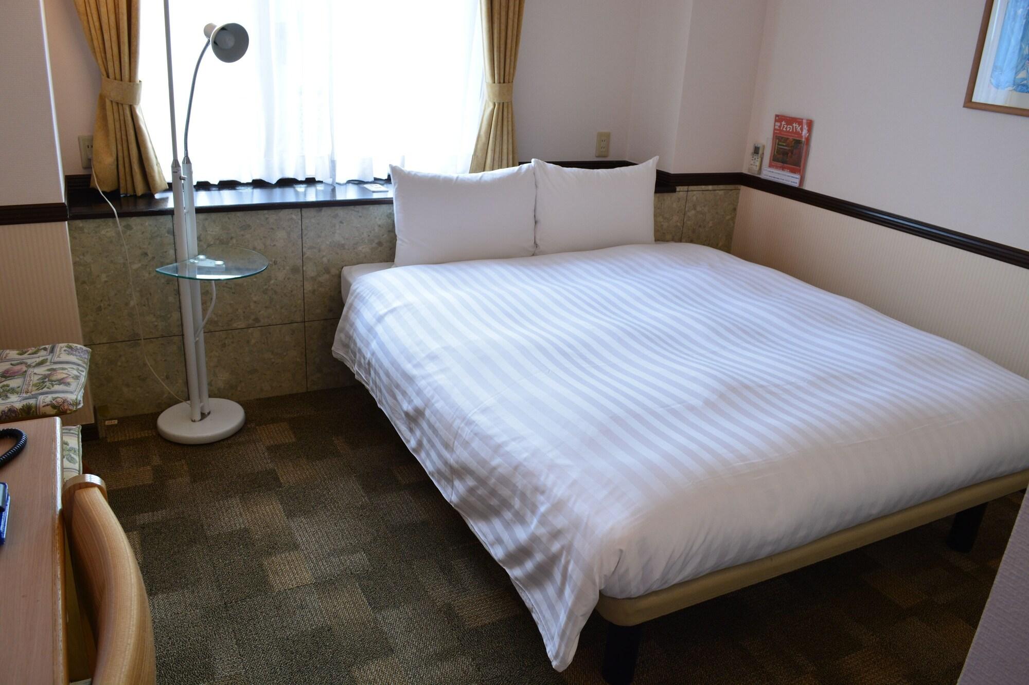 Toyoko Inn Chiba Ekimae Esterno foto