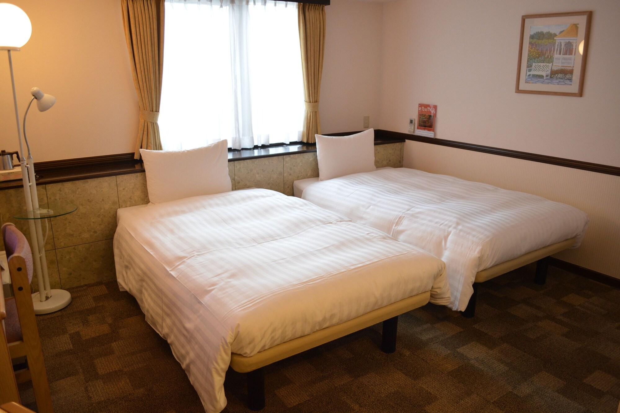 Toyoko Inn Chiba Ekimae Esterno foto